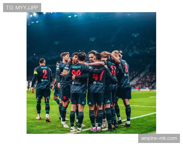 曼城边路哑火，进攻宽度消失背后藏着什么危机？